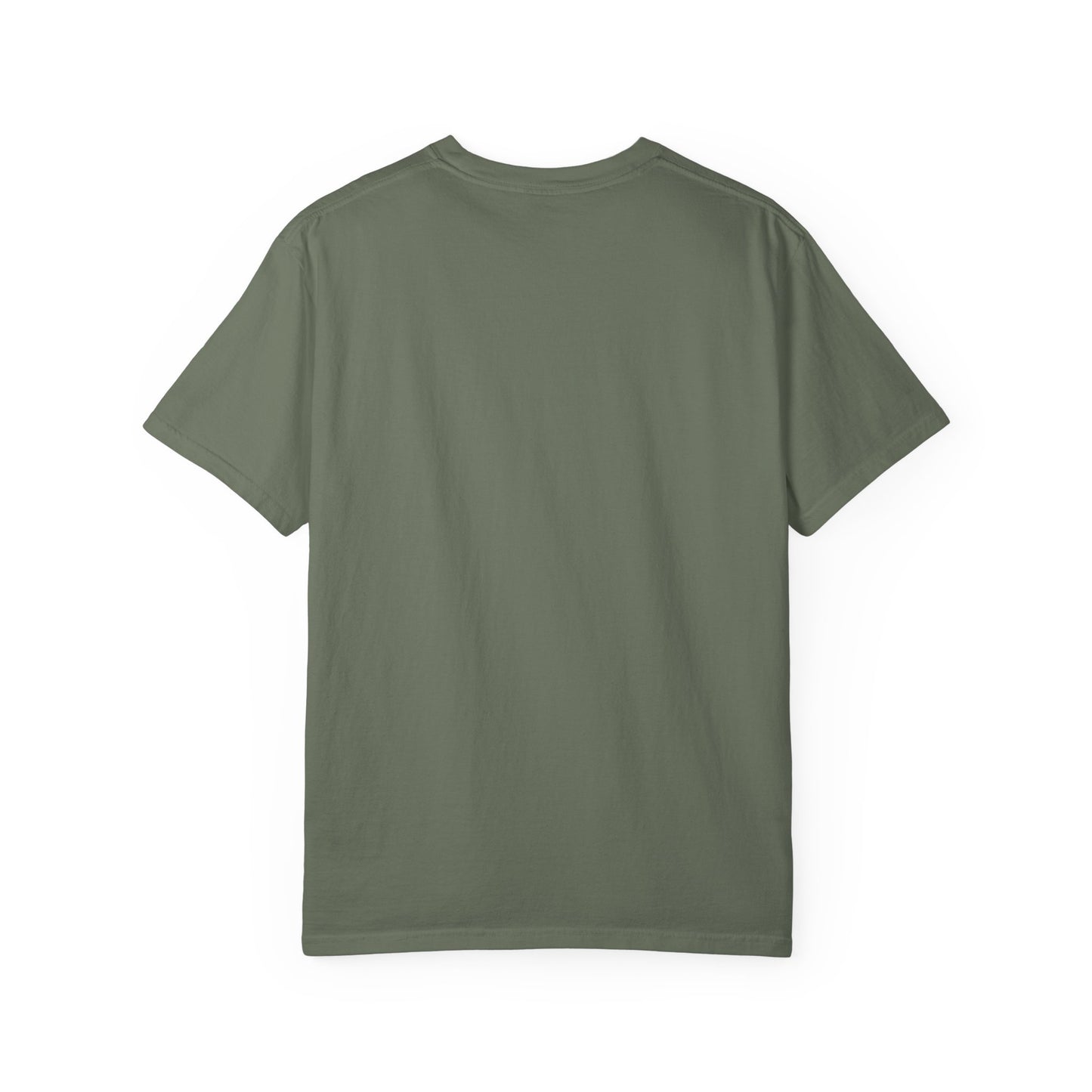 Unisex Garment-Dyed T-shirt: Born to fish