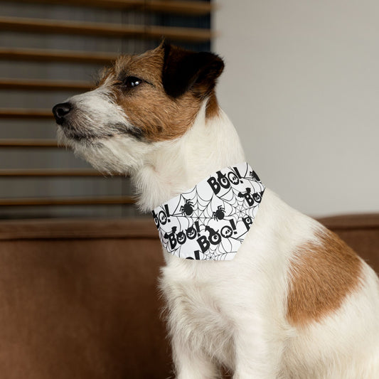 Pet Bandana Collar: Boo