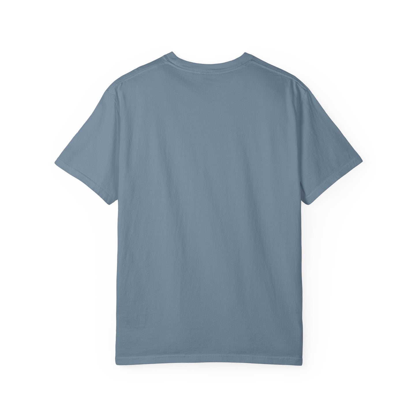 Unisex Garment-Dyed T-shirt: Born to fish